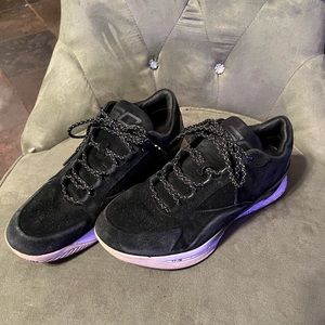 Men’s Stepthen Curry under armor shoes